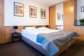 Warsaw - Apartments Apartamenty Sadyba