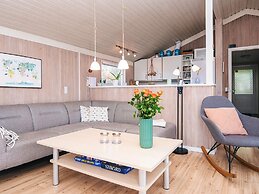 6 Person Holiday Home in Hemmet
