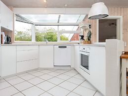 6 Person Holiday Home in Bjert-by Traum