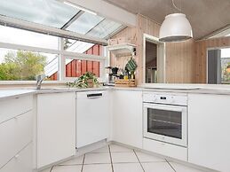 6 Person Holiday Home in Bjert-by Traum