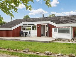 6 Person Holiday Home in Bjert-by Traum