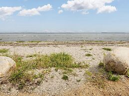 6 Person Holiday Home in Bjert-by Traum