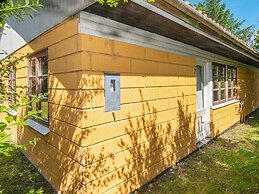 6 Person Holiday Home in Hojslev