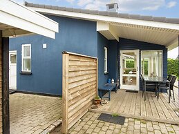 Renovated Cottage Near Beach - By Traum Ferienwohnungen