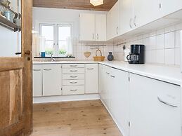 Renovated Cottage Near Beach - By Traum Ferienwohnungen