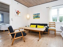 Renovated Cottage Near Beach - By Traum Ferienwohnungen