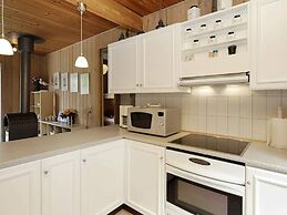 6 Person Holiday Home in Hals-by Traum