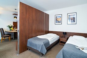 Warsaw -  Apartments Apartamenty Wilanów