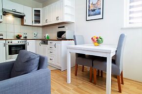 Warsaw -  Apartments Apartamenty Wilanów