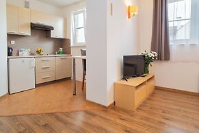 Warsaw -  Apartments Apartamenty Wilanów