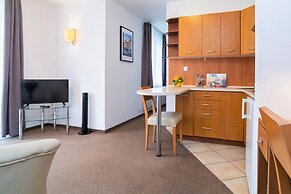 Warsaw -  Apartments Apartamenty Wilanów