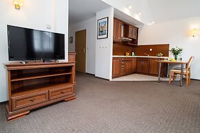 Warsaw -  Apartments Apartamenty Wilanów