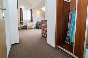 Warsaw -  Apartments Apartamenty Wilanów