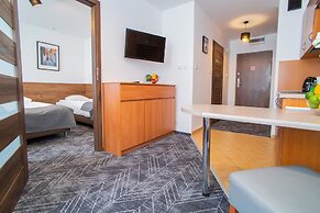 Warsaw -  Apartments Apartamenty Wilanów