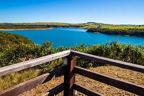 Ilha de Capitóli - Rancho no Kanto da Ilha em Capitólio