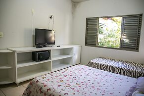 Ilha de Capitóli - Rancho no Kanto da Ilha em Capitólio