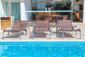 Ilha de Capitóli - Rancho no Kanto da Ilha em Capitólio