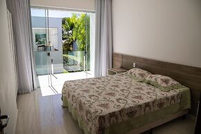 Ilha de Capitóli - Rancho no Kanto da Ilha em Capitólio