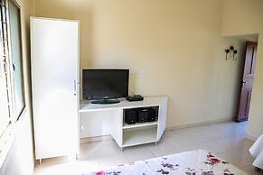 Ilha de Capitóli - Rancho no Kanto da Ilha em Capitólio