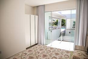 Ilha de Capitóli - Rancho no Kanto da Ilha em Capitólio