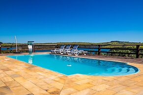 Ilha de Capitóli - Rancho no Kanto da Ilha em Capitólio