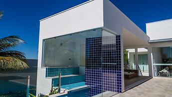 Ilha de Capitóli - Rancho no Kanto da Ilha em Capitólio