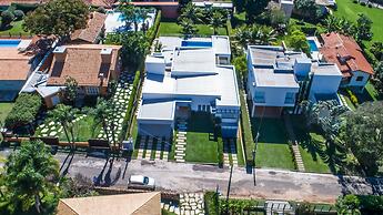 Ilha de Capitóli - Rancho no Kanto da Ilha em Capitólio