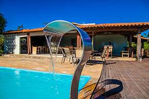 Ilha de Capitóli - Rancho no Kanto da Ilha em Capitólio