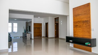 Ilha de Capitóli - Rancho no Kanto da Ilha em Capitólio