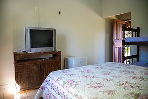 Ilha de Capitóli - Rancho no Kanto da Ilha em Capitólio