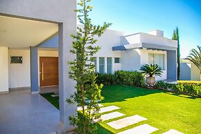 Ilha de Capitóli - Rancho no Kanto da Ilha em Capitólio