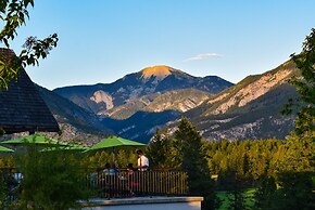 Headwaters Lodge at Eagle Ranch Resort