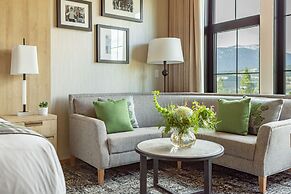 Headwaters Lodge at Eagle Ranch Resort