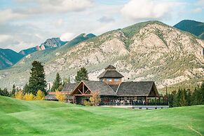 Headwaters Lodge at Eagle Ranch Resort