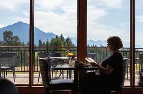 Headwaters Lodge at Eagle Ranch Resort