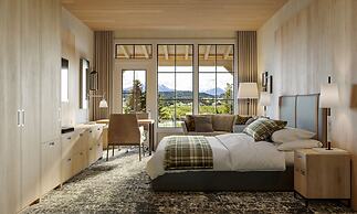 Headwaters Lodge at Eagle Ranch Resort