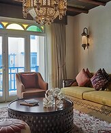 Hilton Salwa Beach Resort & Villas