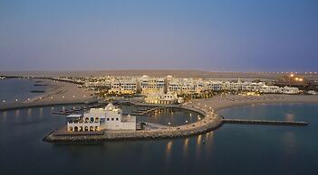 Hilton Salwa Beach Resort & Villas