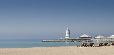 Hilton Salwa Beach Resort & Villas