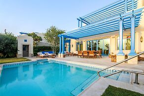 Hilton Salwa Beach Resort & Villas