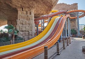 Hilton Salwa Beach Resort & Villas