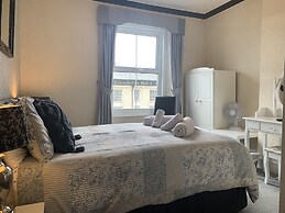 The Capri Guesthouse