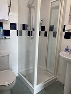 The Capri Guesthouse