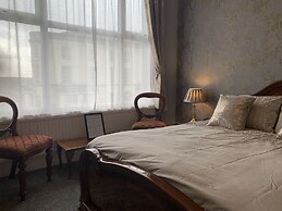 The Capri Guesthouse