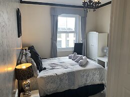 The Capri Guesthouse