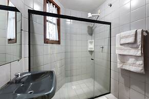 Coqueiros Praia Hotel - Balneário de Iriri