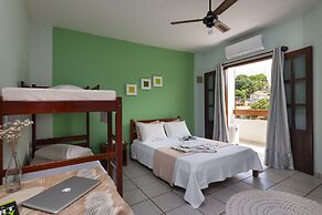 Coqueiros Praia Hotel - Balneário de Iriri