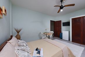 Coqueiros Praia Hotel - Balneário de Iriri