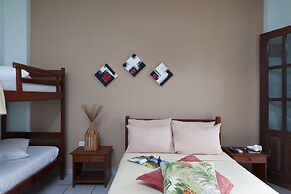 Coqueiros Praia Hotel - Balneário de Iriri