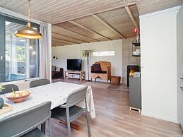 5 Person Holiday Home in Eskebjerg